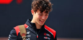 F1: Bearman vê mudança de cenário com competitividade de Hamilton na Ferrari