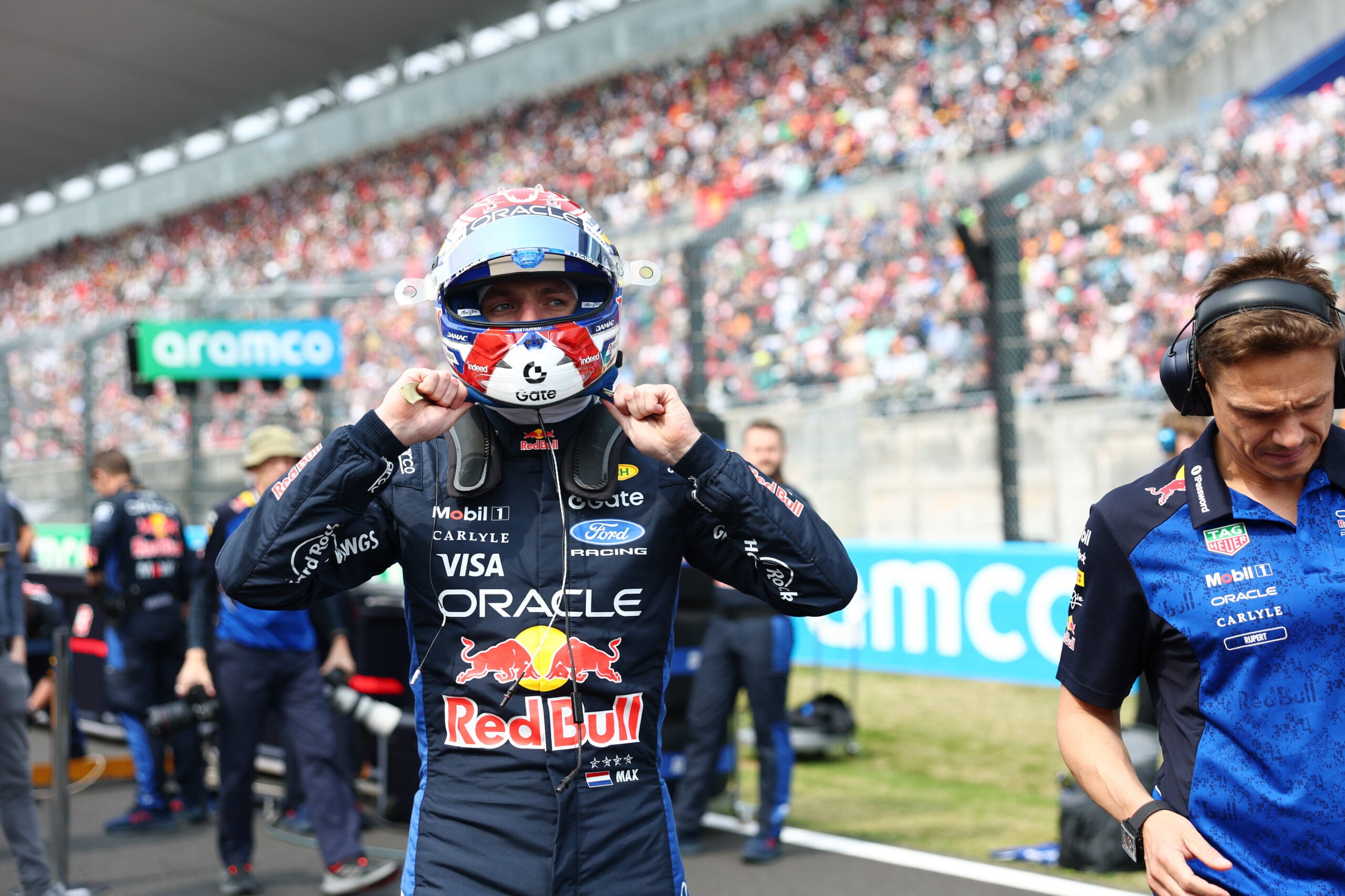 Max Verstappen (NLD) Red Bull Racing on the grid.