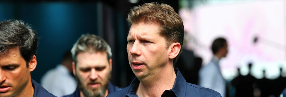 F1: Chefe da Williams sofre críticas após desempenho decepcionante em 2026