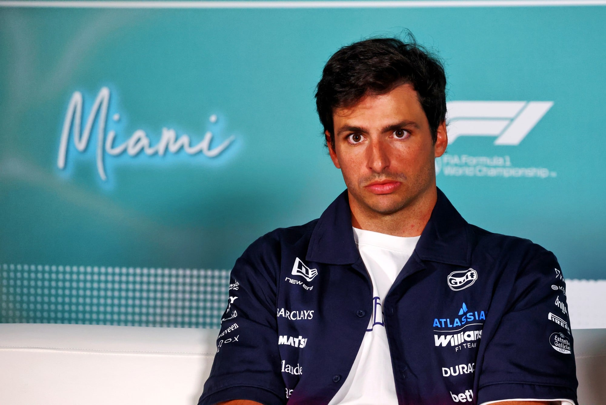 F1: Sainz explica mensagem de rádio nervosa após ultrapassagem de Verstappen