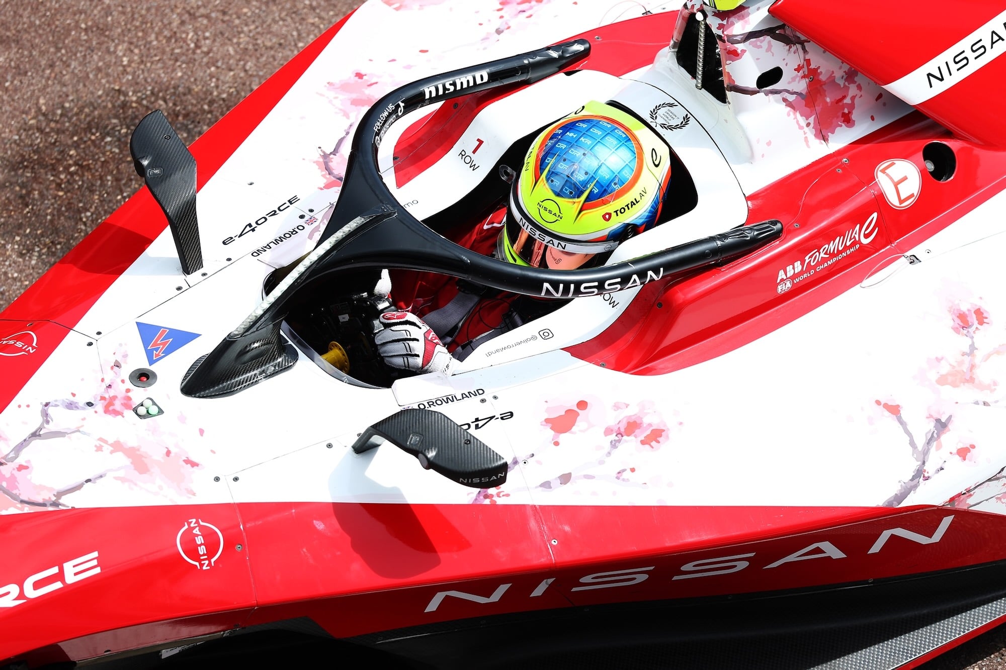 Oliver Rowland of Great Britain driving the (1) Nissan Formula E Team Nissan e-4ORCE 05 in the Pitlane during qualifying, ahead of the Monaco E-Prix, Round 10 of the 2026