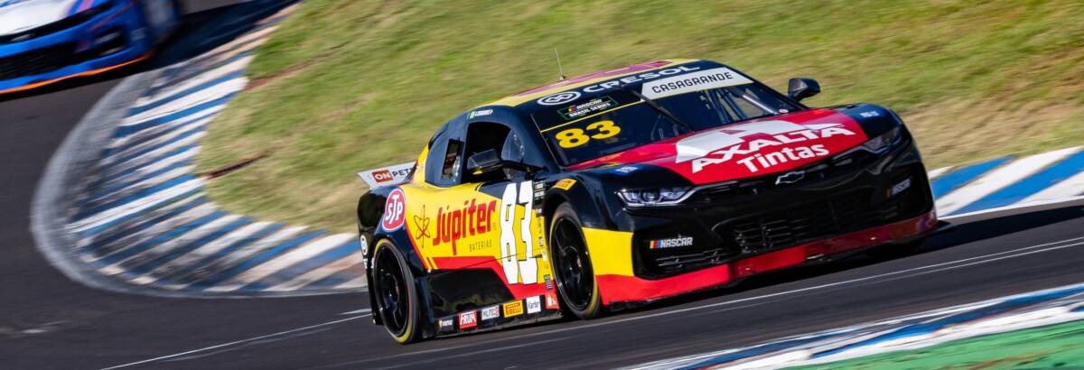 Em prova agitada, Casagrande leva a melhor na Sunset Race da NASCAR Brasil