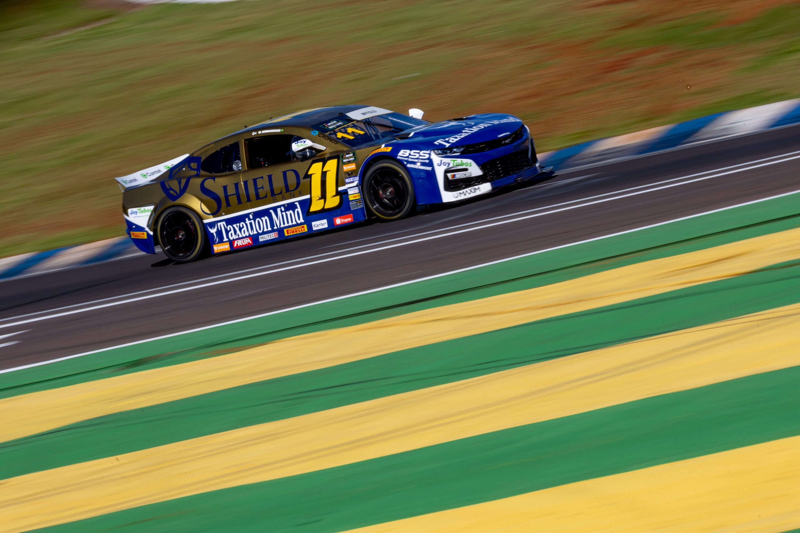 NASCAR Brasil: Em Cascavel Witold Ramasauskas mantém a liderança na Challenge