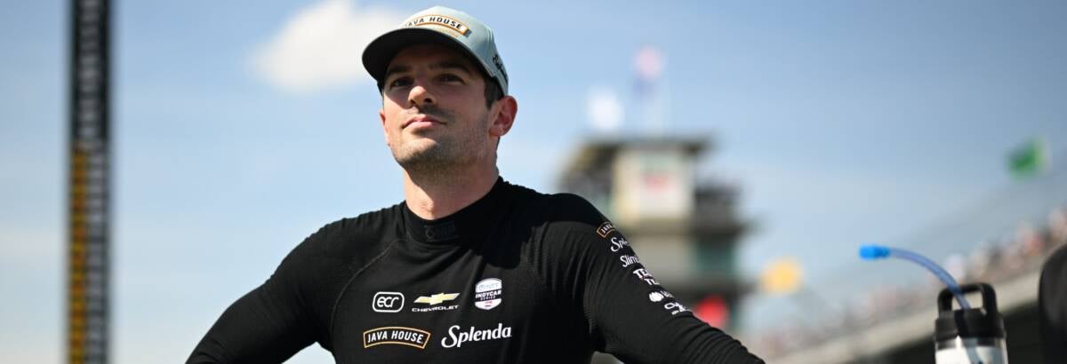 Rossi tem lesões após acidente e fica em observação antes da Indy 500