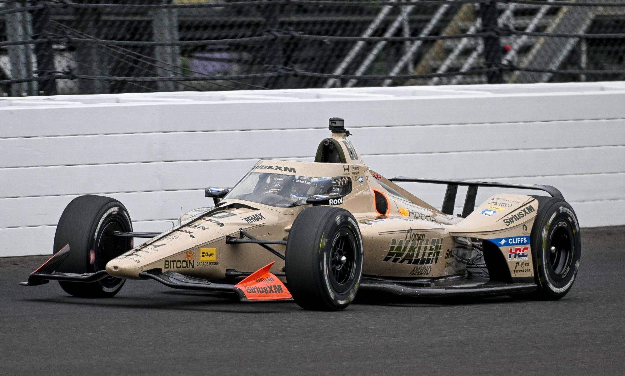 Indy: Rosenqvist supera Malukas nos metros finais e vence as 500 Milhas de Indianápolis