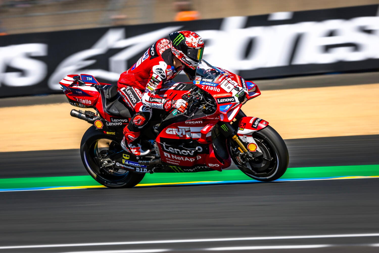 MotoGP: Bagnaia fatura pole na França e puxa dobradinha da Ducati no grid com Márquez