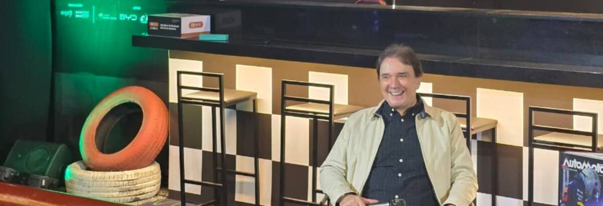 “Nunca plenamente realizado”: Reginaldo Leme fala sobre legado e paixão pela Fórmula 1 “Nunca plenamente realizado”: Reginaldo Leme fala sobre legado e paixão pela Fórmula 1