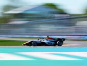 F1 Academy: Rafaela Ferreira fatura quarto lugar na corrida de abertura da etapa do Canadá