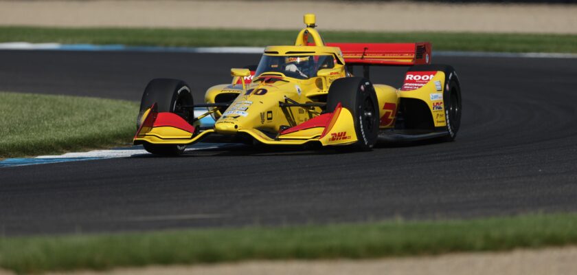 Palou domina e lidera segundo treino da Indy no circuito misto de Indianápolis