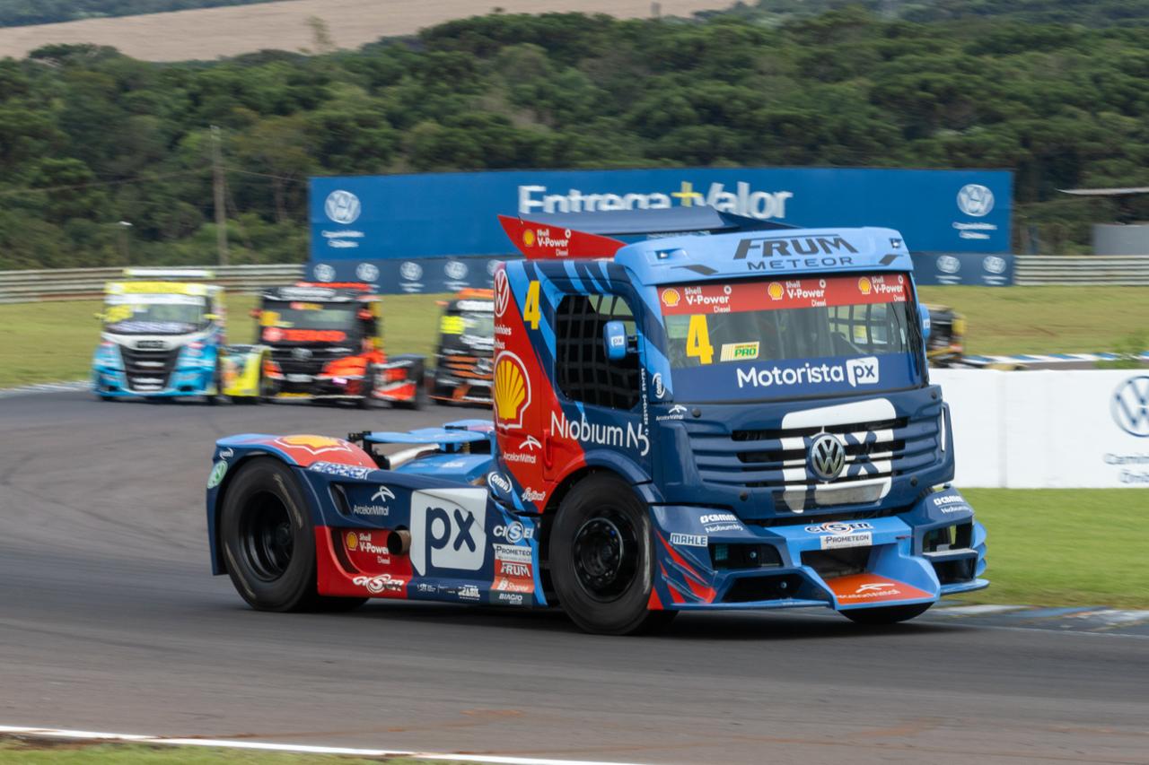 Vice-líderes da Copa Truck e na NASCAR Brasil, família Giaffone mira primeira colocação em Interlagos Felipe Giaffone