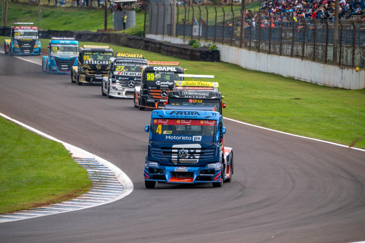 Em alta na Copa Truck, R9 Competições vai a Interlagos e mira novas vitórias