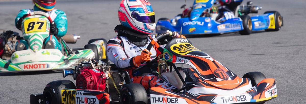 Marcella Assumpção conquista primeiro pódio na F4 Graduados pela Copa SP Light com a Thunder Marcella Assumpção conquista primeiro pódio na F4 Graduados pela Copa SP Light com a Thunder