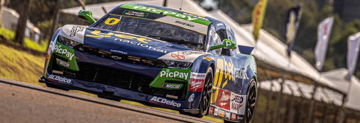 Cacá Bueno volta a Interlagos e mira pódio na terceira etapa da NASCAR Brasil