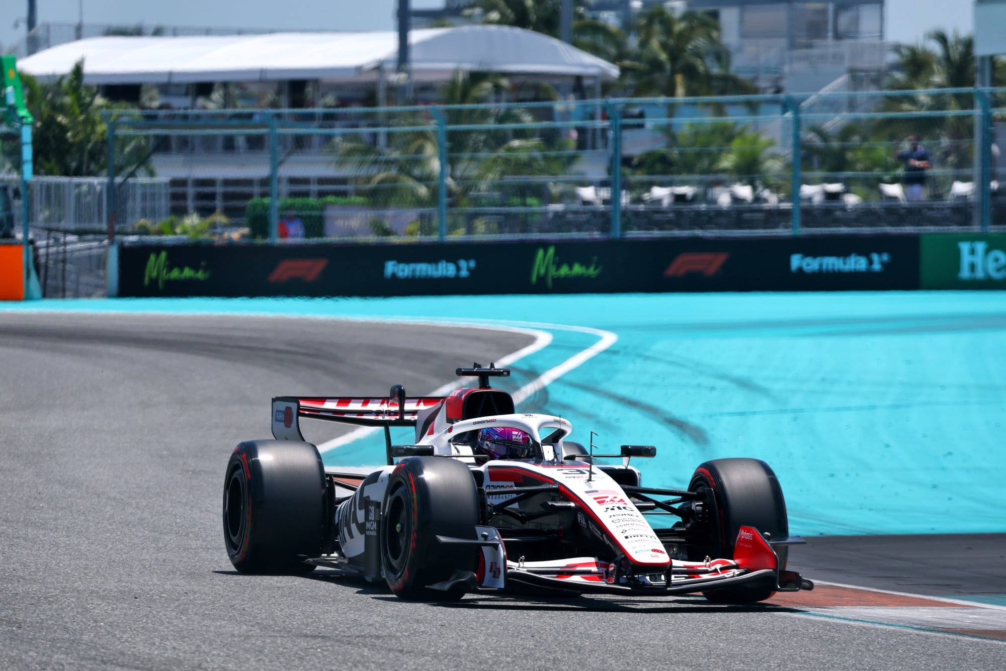 Esteban Ocon (FRA) Haas F1 Team VF-26.