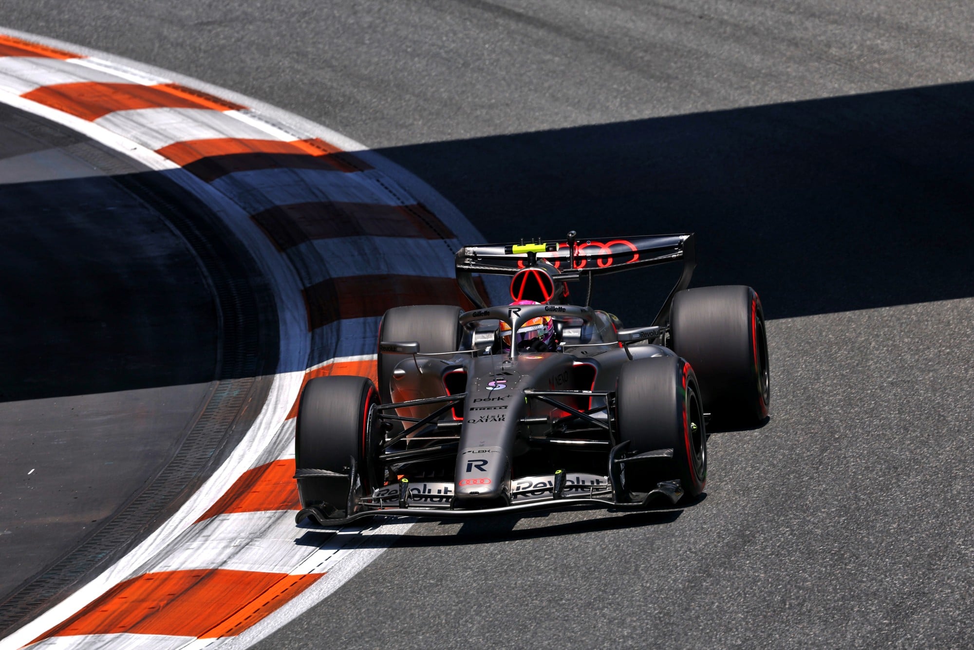 Gabriel Bortoleto (BRA) Audi F1 Team R26.