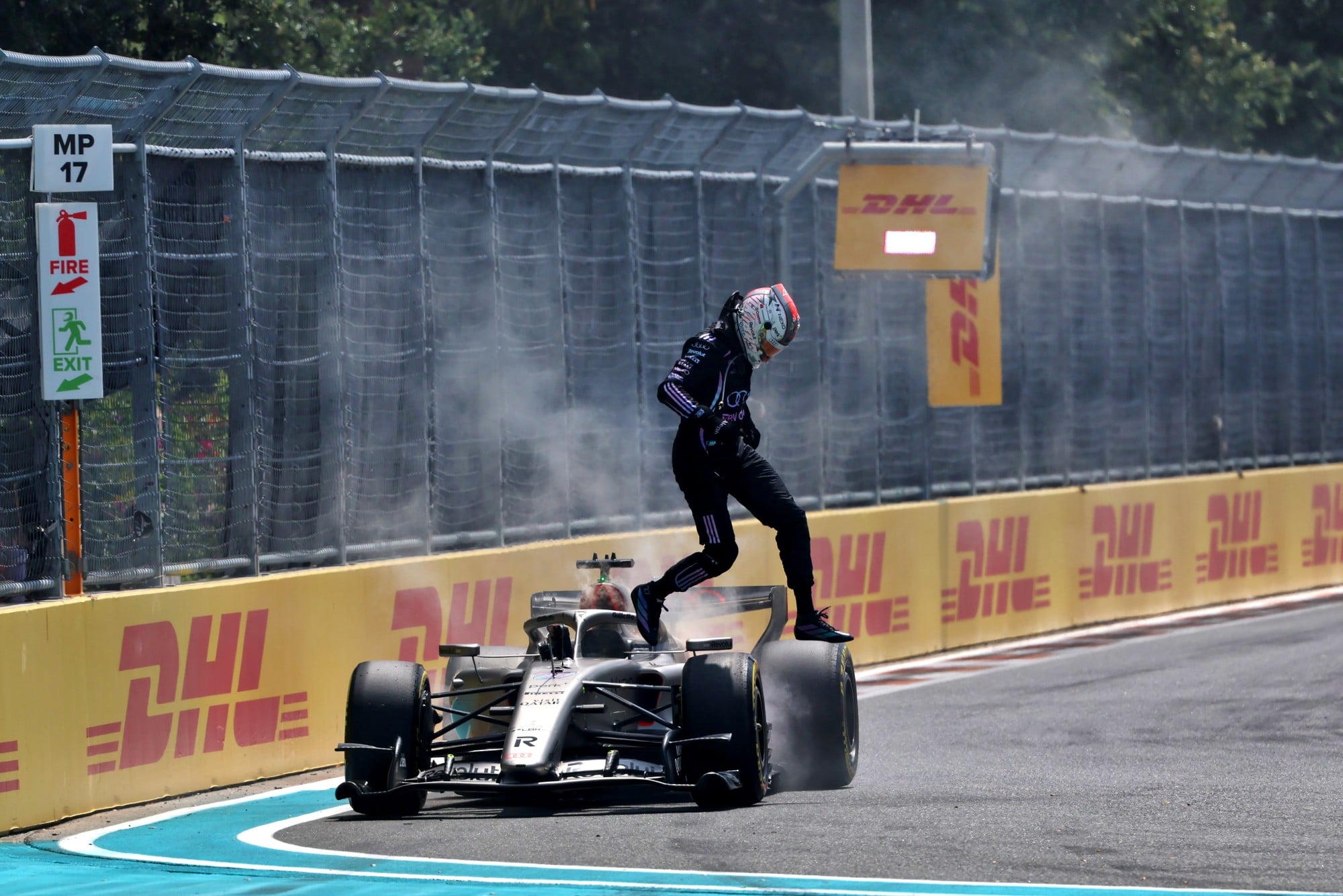 Nico Hulkenberg (GER) Audi F1 Team R26 stopped on the track when heading to the Sprint grid.