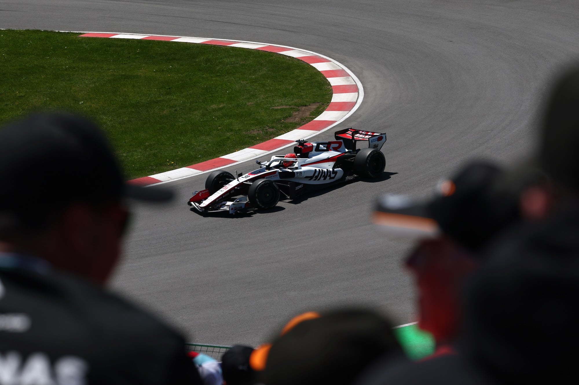 F1: Haas admite dificuldades após estreia de atualização no Canadá