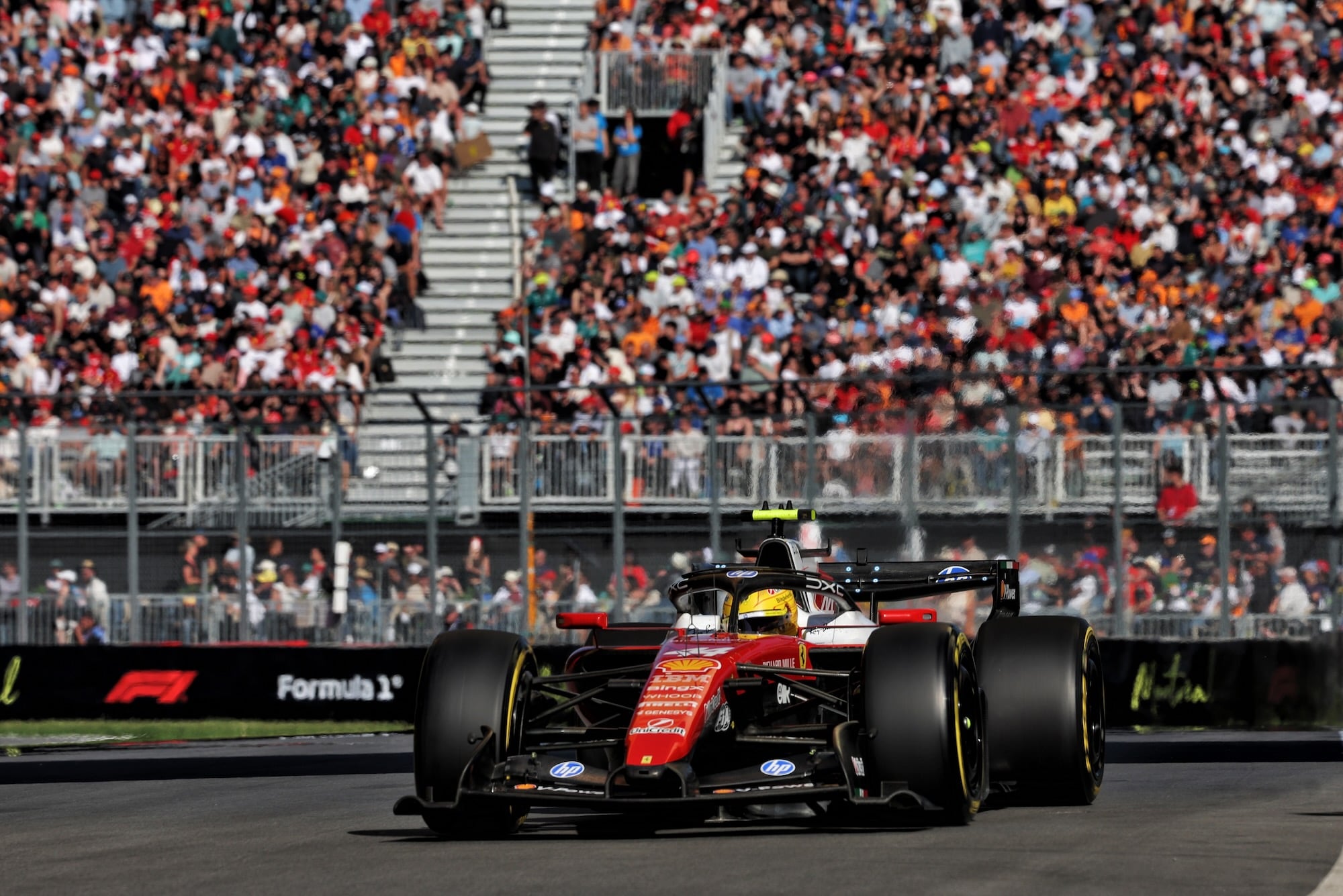 F1: FIA divulga o grid de largada oficial da Sprint do GP do Canadá 2026 Lewis Hamilton (GBR) Scuderia Ferrari SF-26.