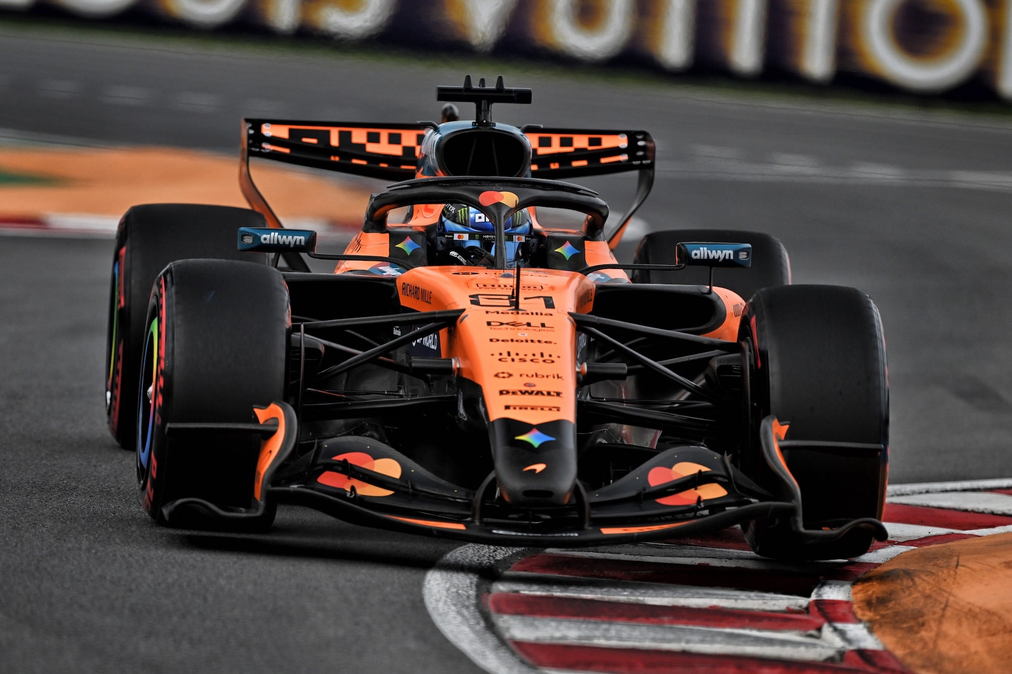 F1: Piastri resume erro da McLaren com frase contundente