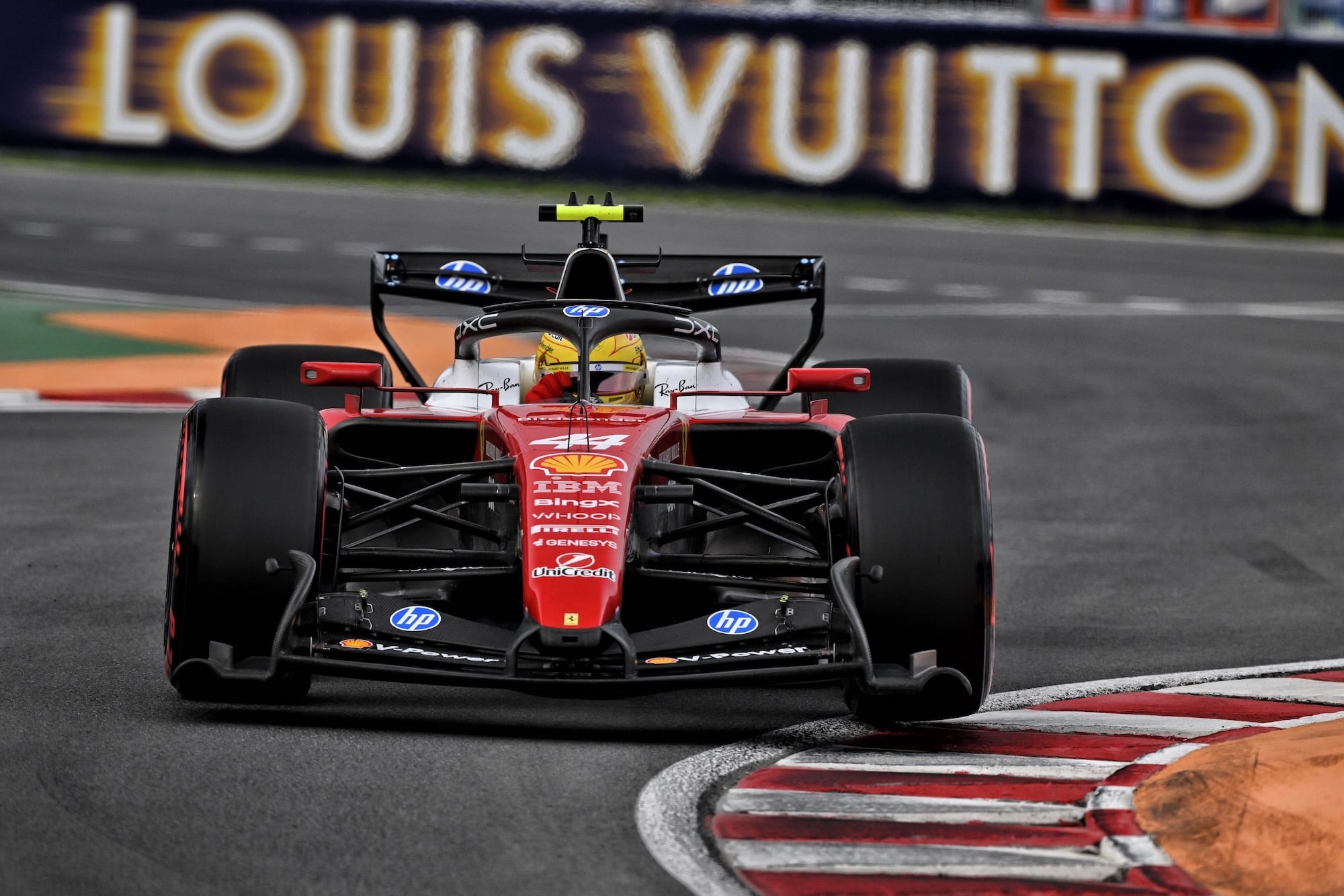 F1: Hamilton vê Ferrari mais competitiva após pódio no Canadá