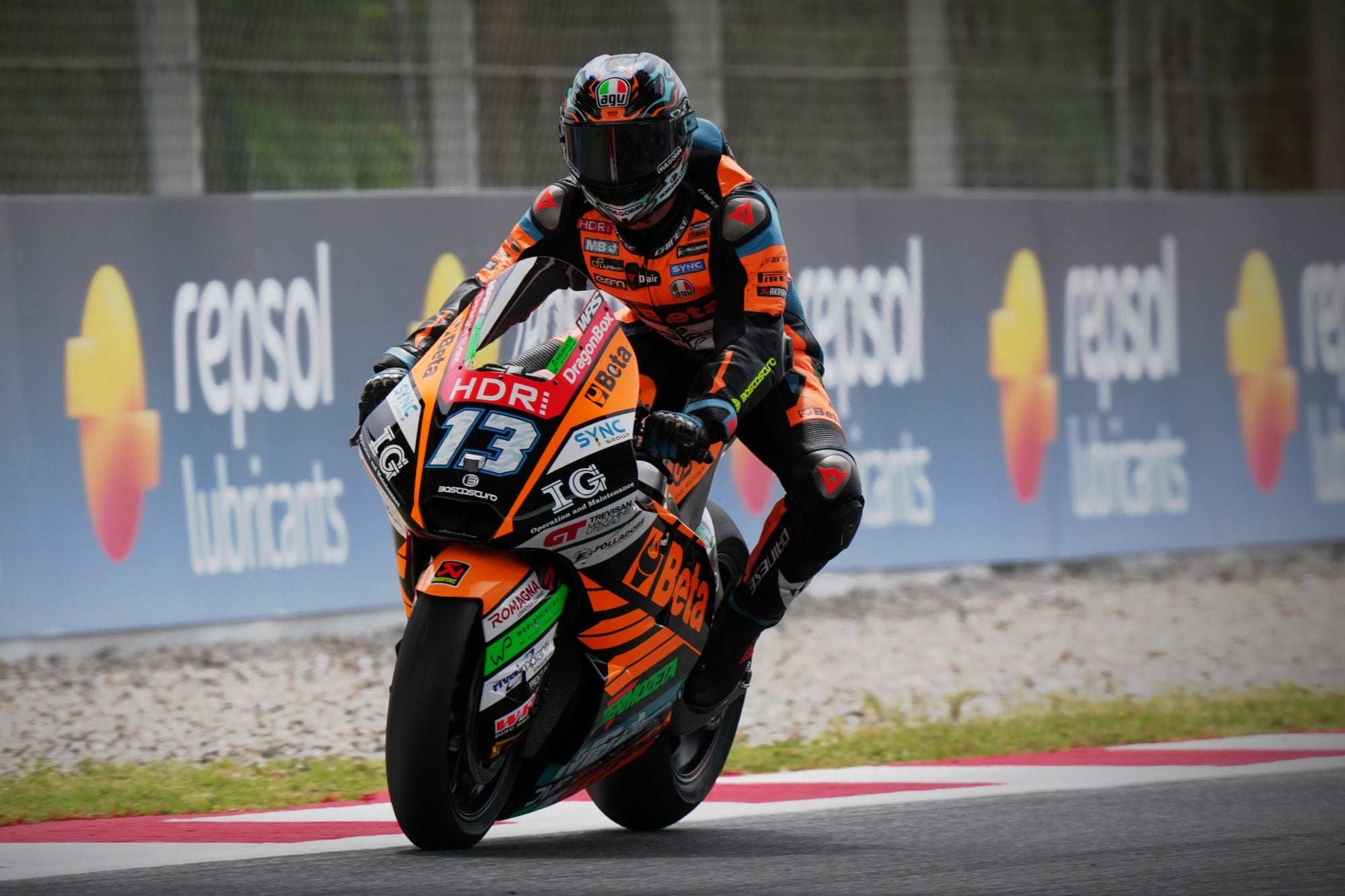 Moto2: Vietti conquista pole position para o GP da Catalunha