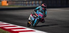 Moto3: Quiles dá o bote no final e vence agitado GP da Catalunha