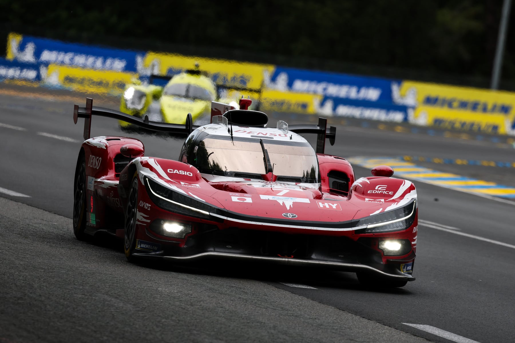 Toyota vence as 24 Horas de Le Mans. Dudu Barrichello vai ao pódio na LMGT3