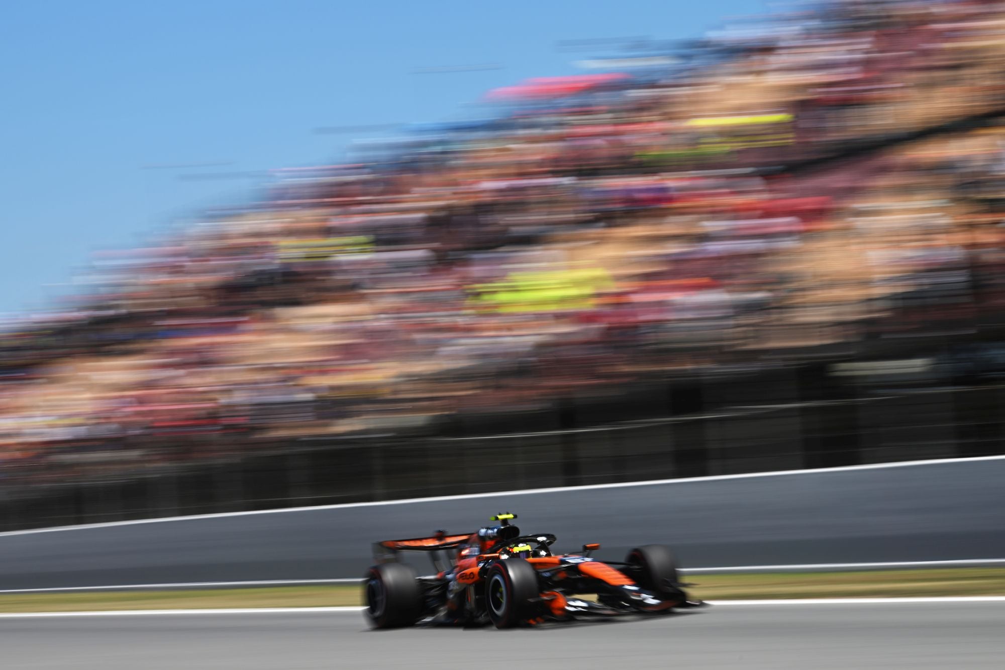 Brasil jogou em Copas do Mundo em finais de semana de F1 na Espanha Leonardo Fornaroli