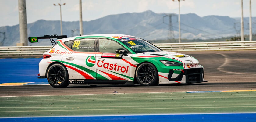 TCR Brasil: G Racing coloca dois pilotos na decisão