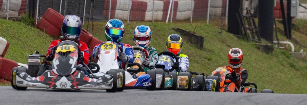 Copa São Paulo de Kart Granja Viana tem quarta etapa marcada por boas disputas na Rotax e na Shifter Copa São Paulo de Kart Granja Viana tem quarta etapa marcada por boas disputas na Rotax e na Shifter