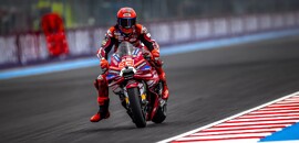 Márquez supera Acosta e fatura pole da MotoGP na Hungria