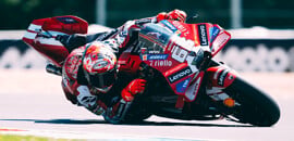 MotoGP: Bagnaia toma liderança na largada e vence Sprint do GP da Tchéquia