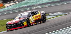 Gabriel Casagrande tenta retomar liderança da NASCAR Brasil no Velocitta