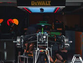 F1: McLaren e Cadillac infringem toque de recolher em Mônaco