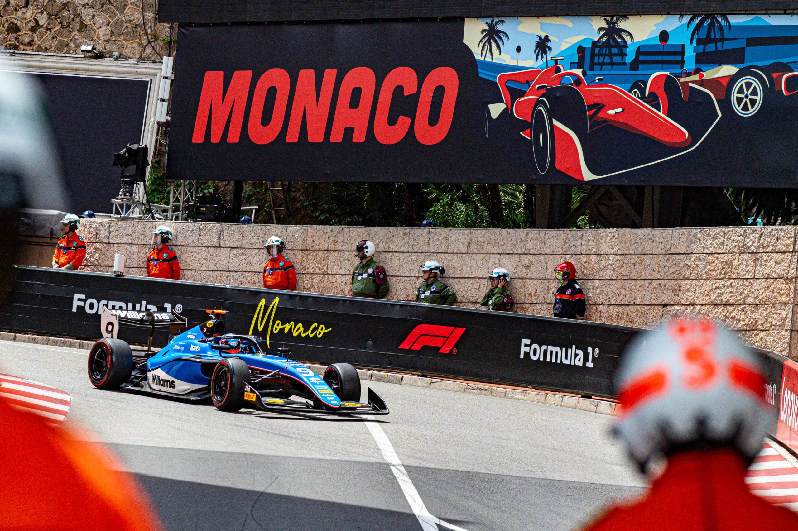 Confira as imagens dos primeiros treinos da F2 e F3 em Mônaco