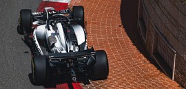 F1: Cadillac satisfeita com evolução apesar de classificação difícil