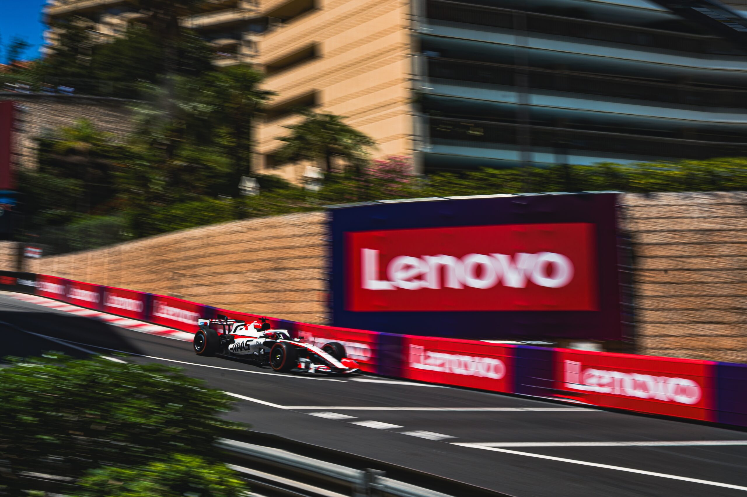 F1: Confira as imagens deste sábado do GP de Mônaco 2026