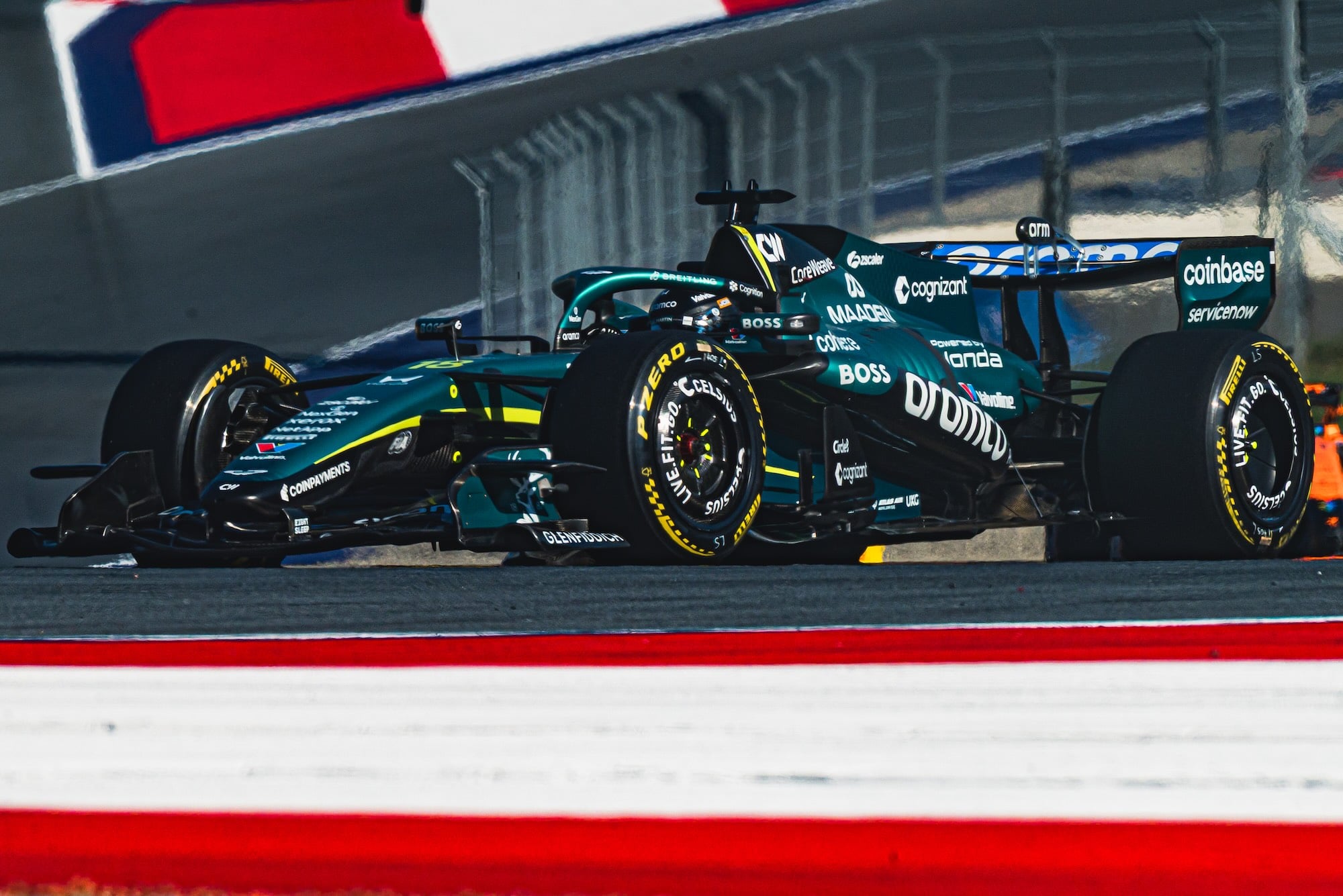 F1: Aston Martin admite dificuldades, mas destaca evolução na Áustria
