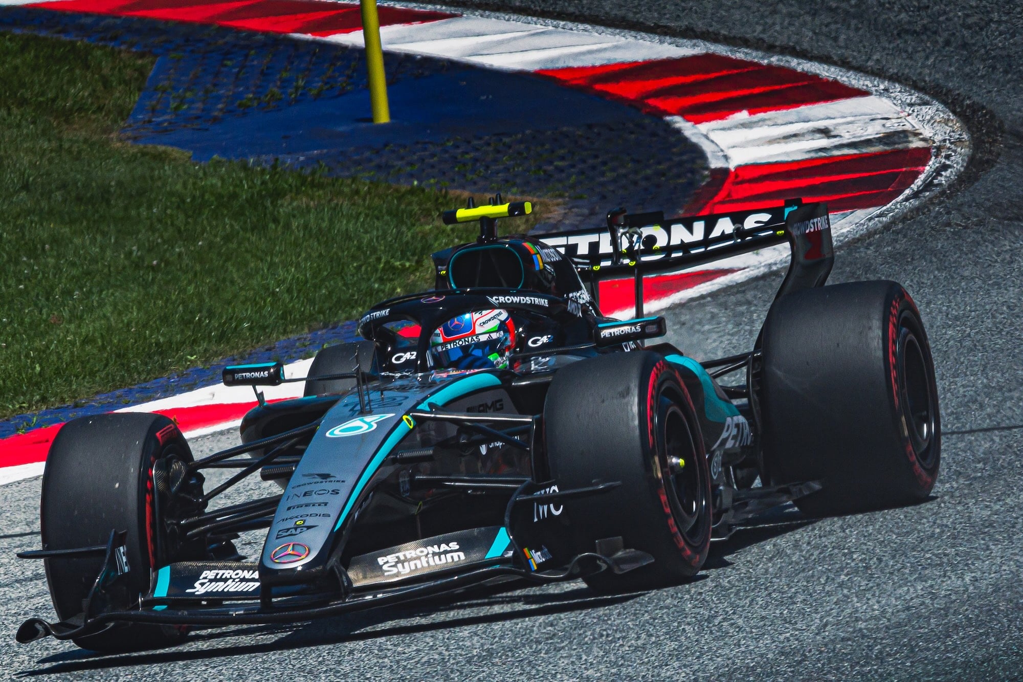 F1: Antonelli assume erro ao abortar volta na classificação da Áustria: "Vi dupla amarela"