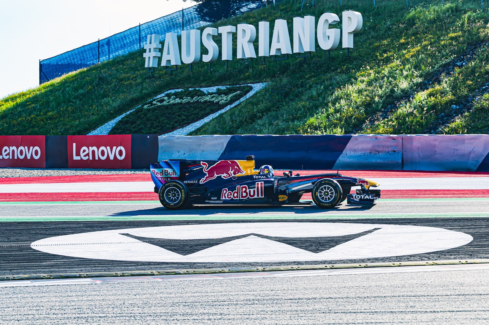 F1: Confira as imagens deste sábado do GP da Áustria 2026