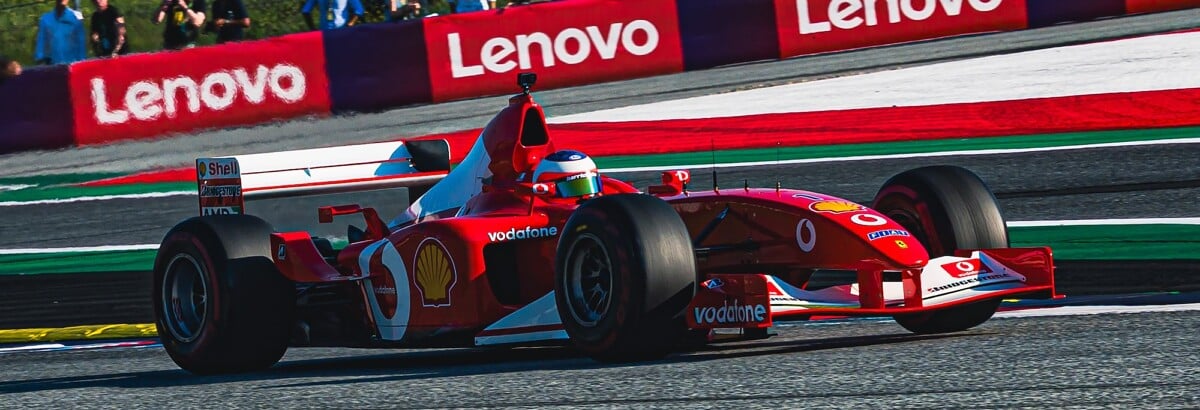 GP da Áustria terá desfile de carros históricos da F1 e Barrichello pilotando Ferrari