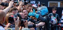 F1: Mercedes comemora vitória e quer manter bom momento para Silverstone