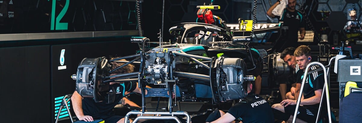 F1 hoje: Mercedes e novatos agitam Áustria