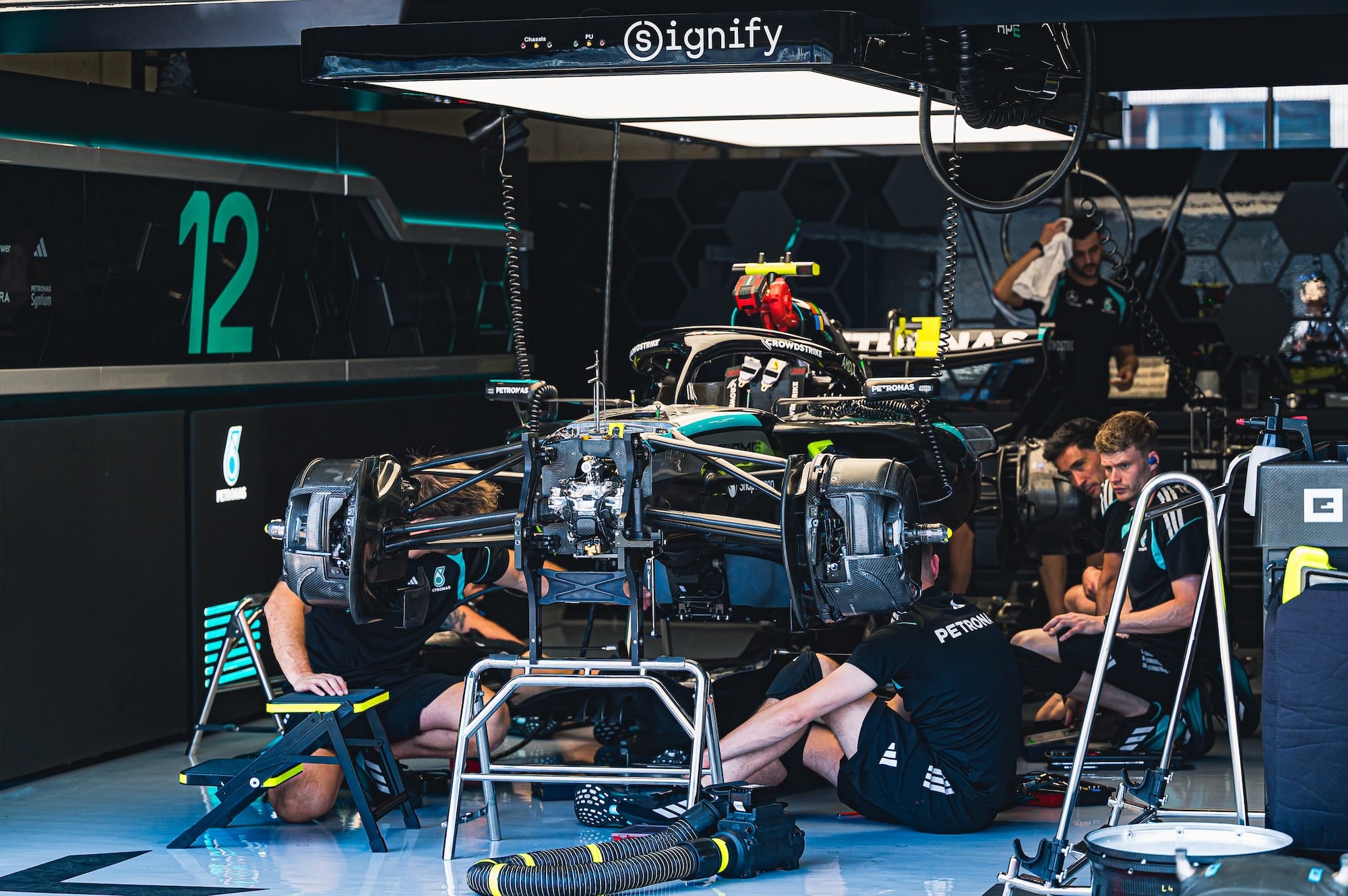F1: Mercedes muda difusor após ação da FIA