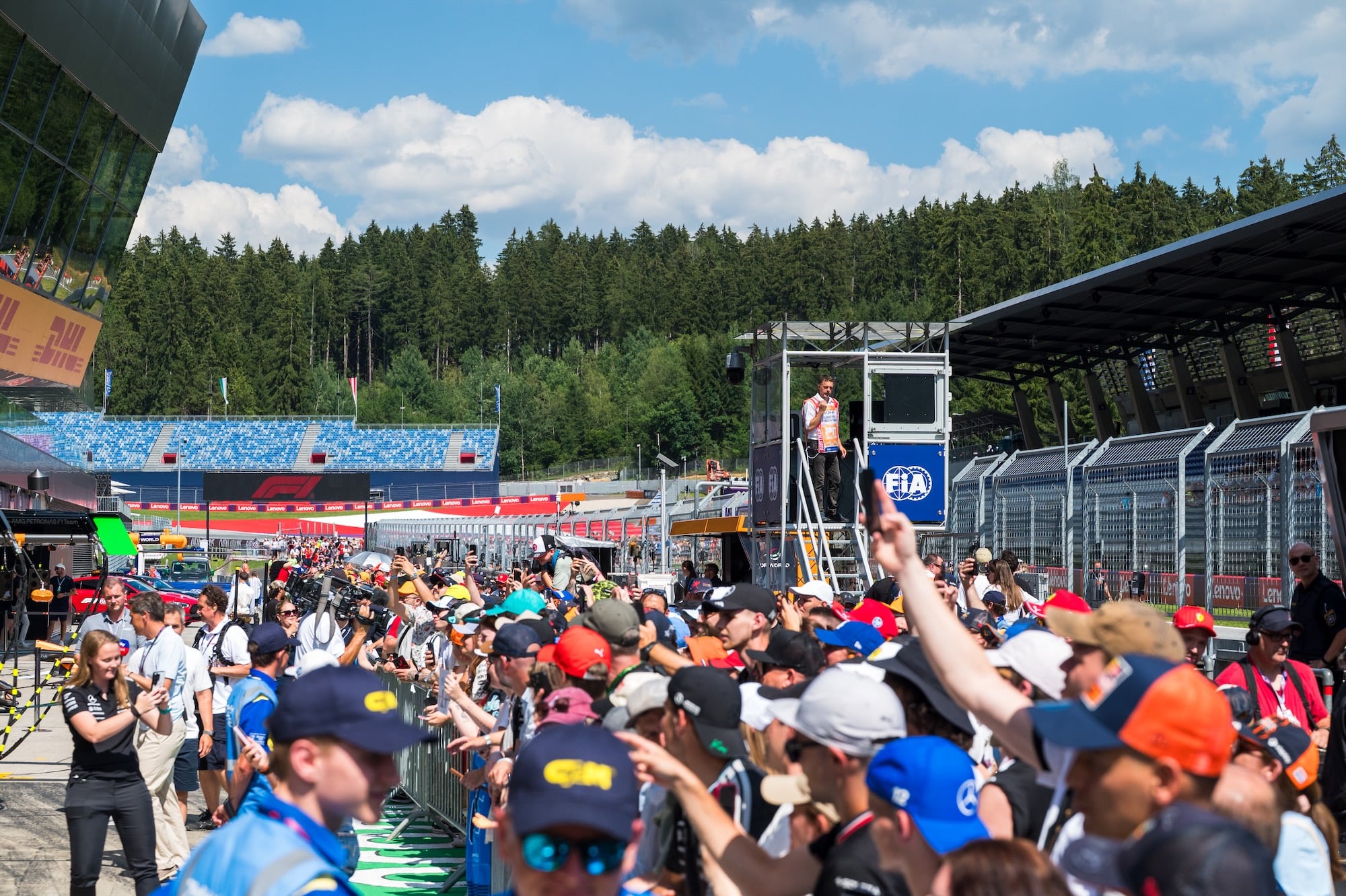 F1: Confira as imagens desta quinta-feira do GP da Áustria