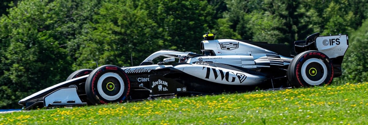 F1: Cadillac aposta no ritmo de corrida após sessão de classificação difícil