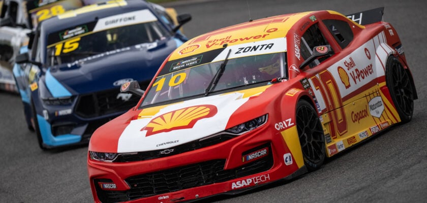 NASCAR Brasil: Osman e Zonta buscam recuperação no campeonato NASCAR Brasil: Osman e Zonta buscam recuperação no campeonato