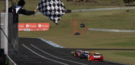 NASCAR Brasil: Final caótico marca Corrida 2 e Galid Osman vence no Velocitta