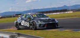 Raphael Reis lidera o TCR Brasil antes da etapa final no Velocitta