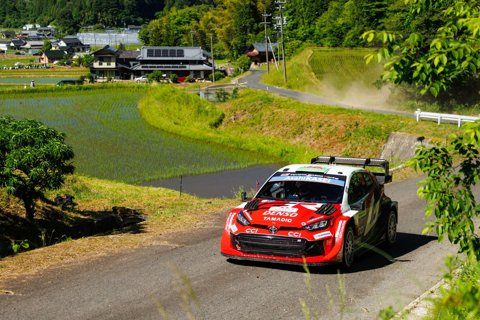 Elfyn Evans vence Rally do Japão e lidera 1-2-3-4 da TOYOYA GAZOO Racing no WRC